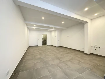 Moradia T12 para Venda em Portimão