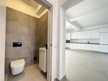 Moradia T12 para Venda em Portimão