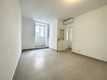 Moradia T12 para Venda em Portimão
