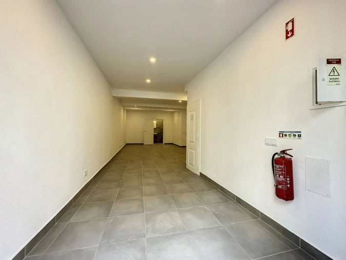 Moradia T12 para Venda em Portimão Foto 20