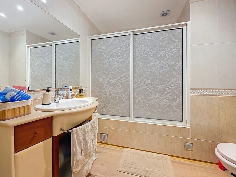 Apartamento T3 para Venda em Portimão Foto 7