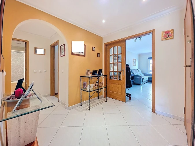 Apartamento T3 para Venda em Portimão Foto 12