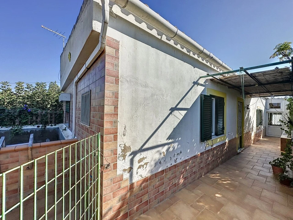 Moradia T1 para Venda em Mexilhoeira Grande Foto 10