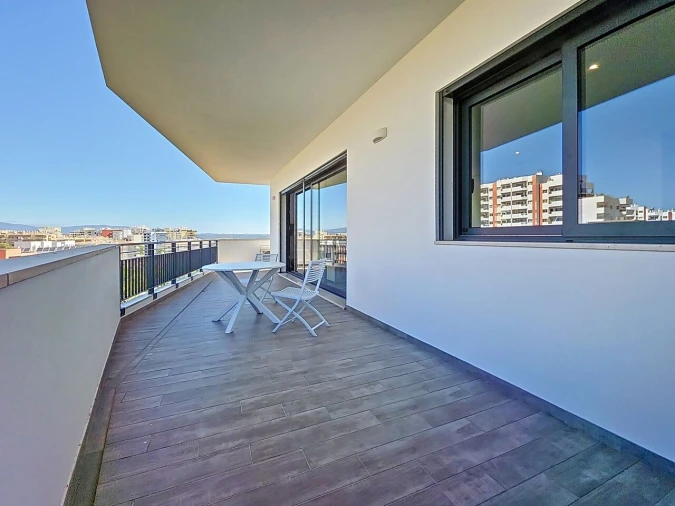 Apartamento T2 para Venda em Portimão Foto 12