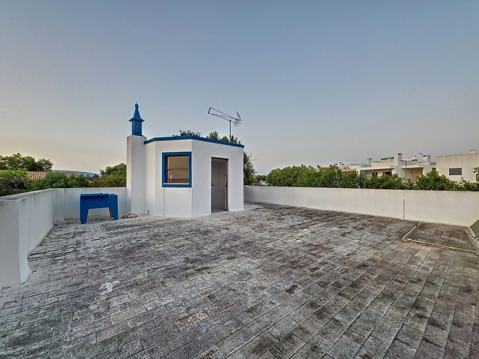 Prédio para Venda em Alvor Foto 33