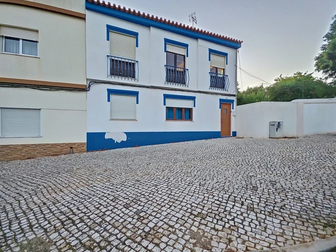 Prédio para Venda em Alvor Foto 2