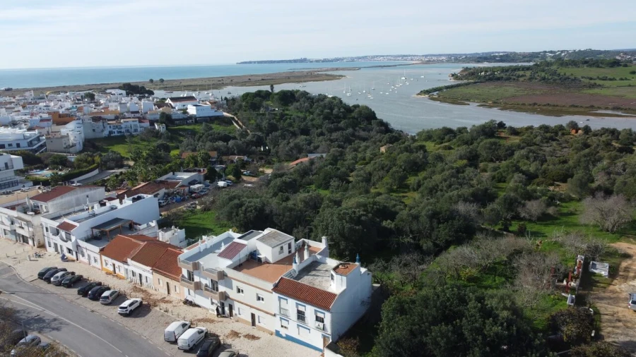 Prédio para Venda em Alvor Foto 39