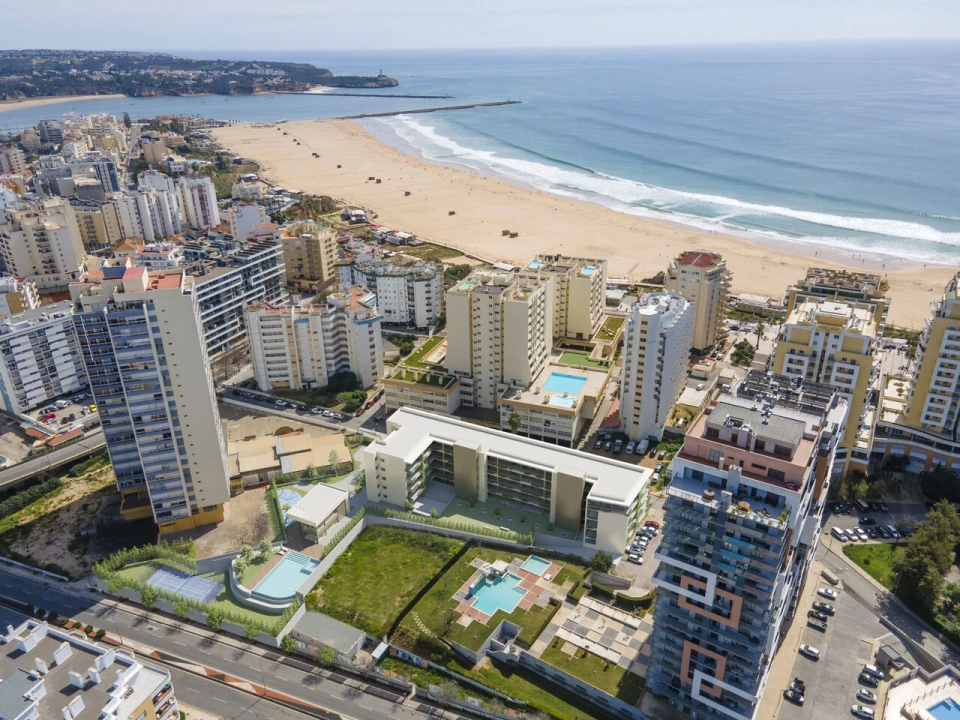 Apartamento T2 para Venda em Portimão Foto 3