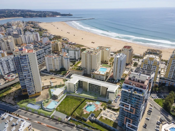 Apartamento T2 para Venda em Portimão Foto 3