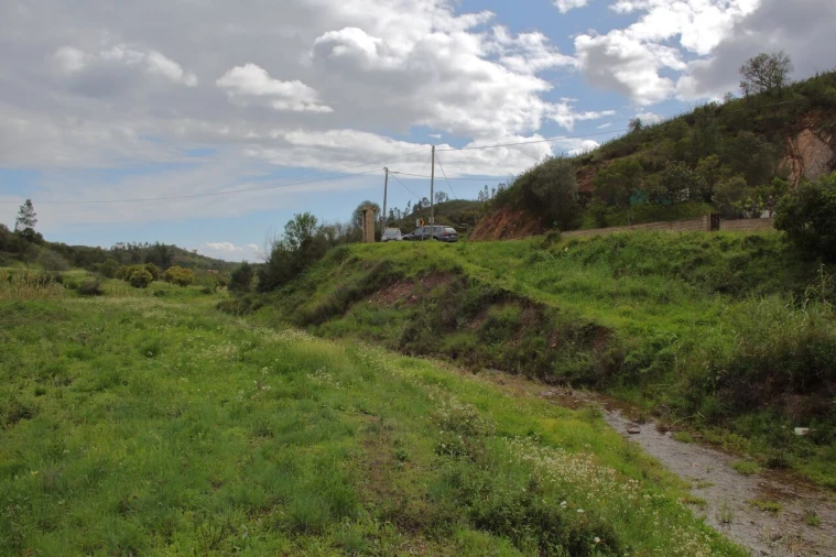 Terreno para Venda em Mexilhoeira Grande Foto 8