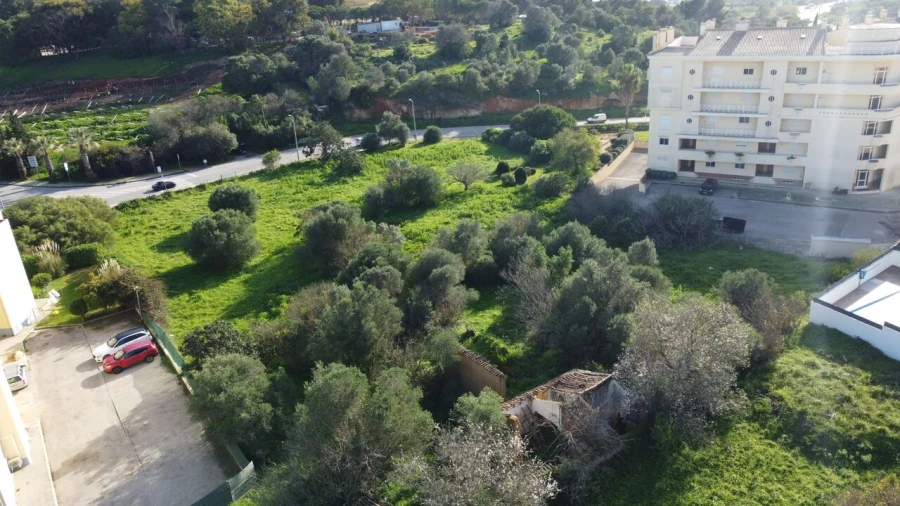 Terreno para Venda em Alvor Foto 4