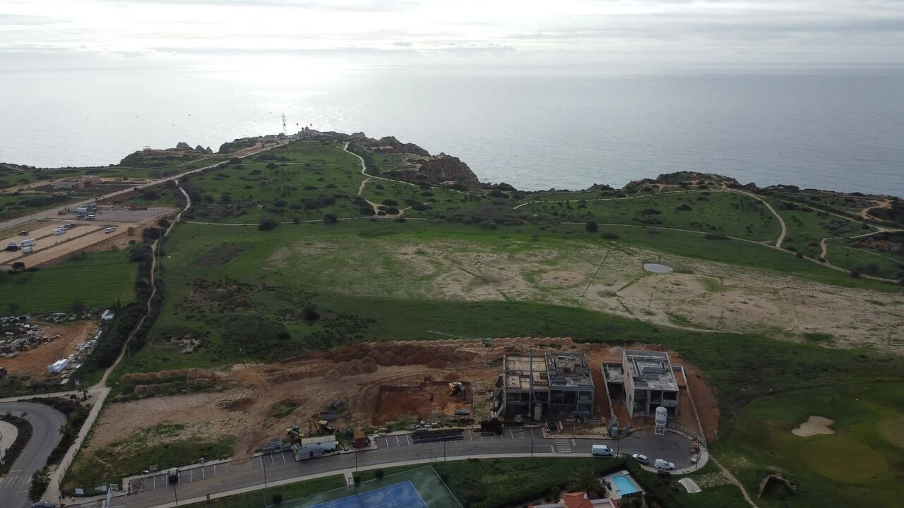Moradia T4 para Venda em Lagos (São Sebastião e Santa Maria) Foto 15