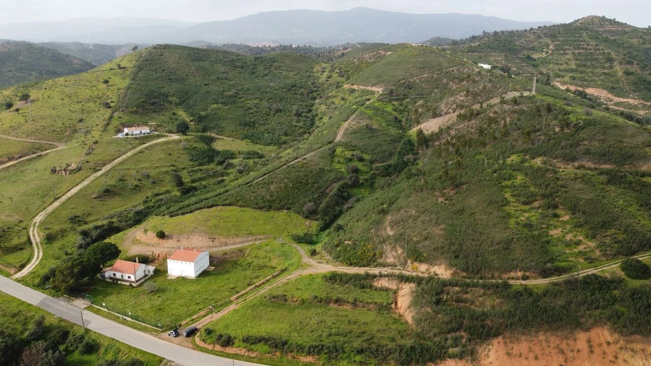 Quinta T2 para Venda em Alferce Foto 7