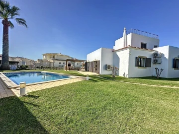 Moradia T5 para Venda em Guia