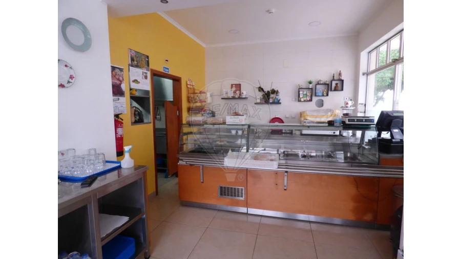 Loja para Venda em Cartaxo e Vale da Pinta Foto 11