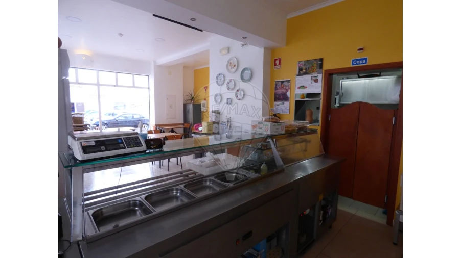 Loja para Venda em Cartaxo e Vale da Pinta Foto 18