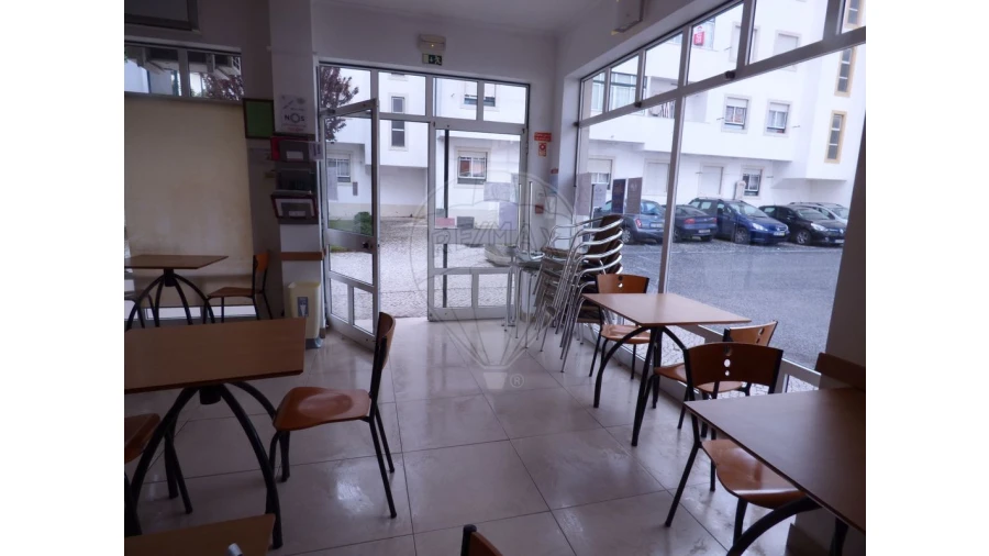 Loja para Venda em Cartaxo e Vale da Pinta Foto 6