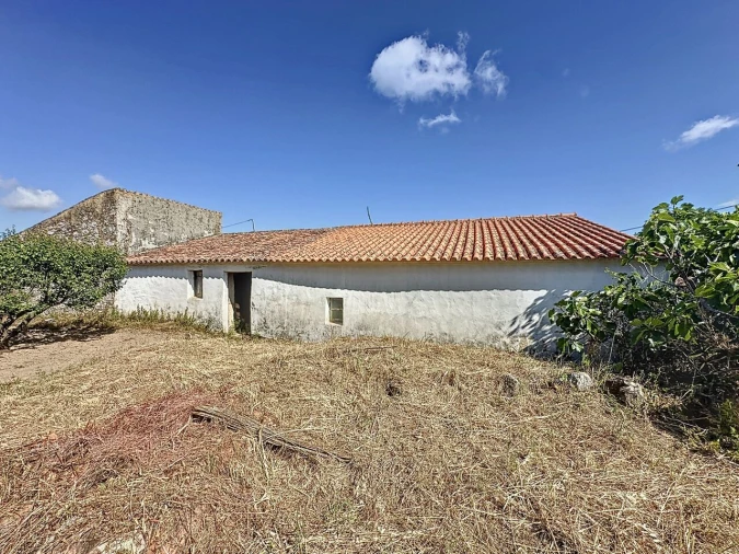 Quinta T3 para Venda em Monchique Foto 24
