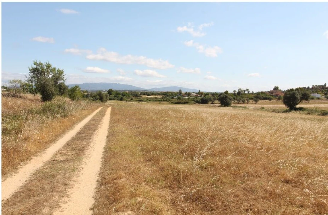 Terreno para Venda em Odiaxere Foto 6