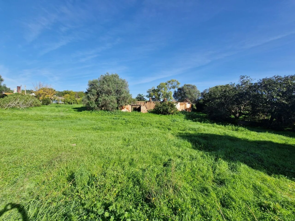 Terreno para Venda em Bensafrim e Barão de São João Foto 16