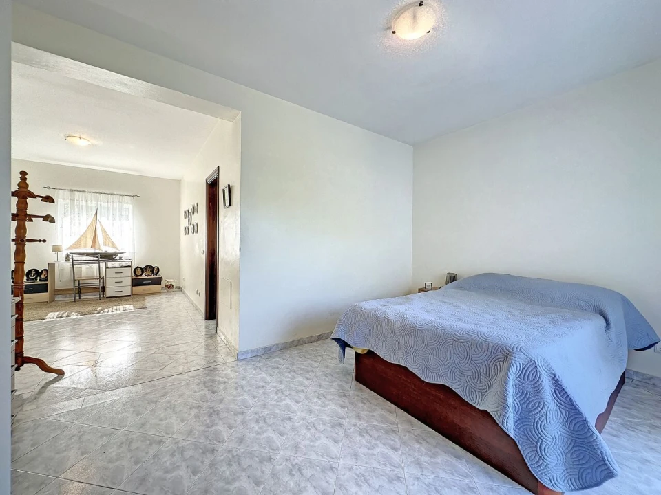 Moradia T4 para Venda em Portimão Foto 21