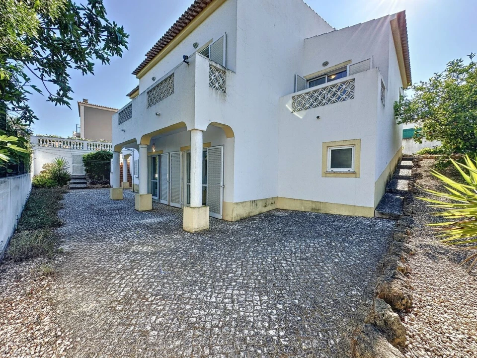 Moradia T4 para Venda em Portimão Foto 38