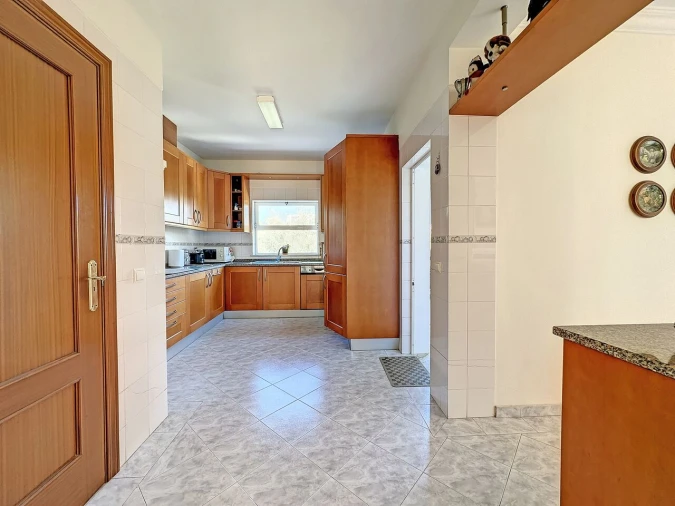 Moradia T4 para Venda em Portimão Foto 11