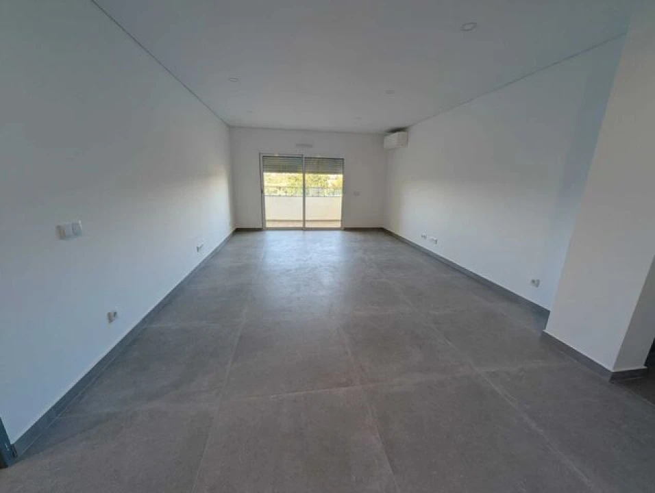 Apartamento T3 para Venda em Almancil Foto 2