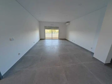 Apartamento T3 para Venda em Almancil