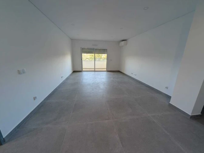 Apartamento T3 para Venda em Almancil Foto 2
