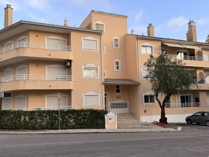Apartamento T2 para Venda em Quarteira Foto 2