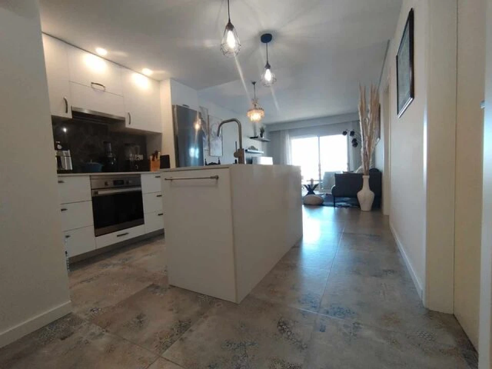 Apartamento T2 para Venda em Quarteira Foto 6