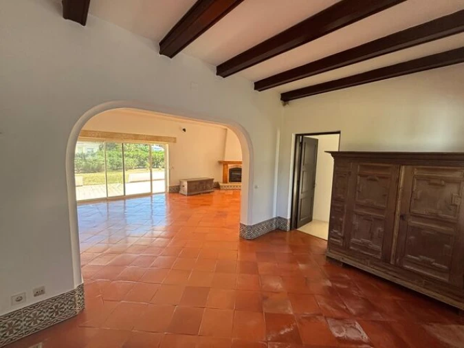 Moradia T4 para Venda em Mexilhoeira Grande Foto 6