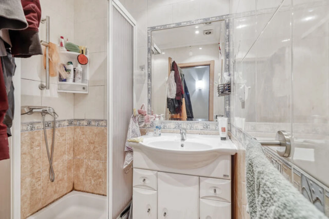 Apartamento T2 para Venda em Quarteira Foto 10