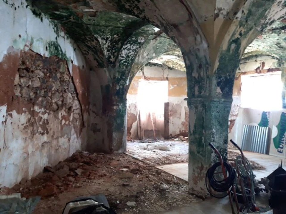 Moradia T0 para Venda em Boliqueime Foto 10