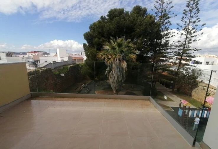 Apartamento T0 para Venda em Alvor Foto 10