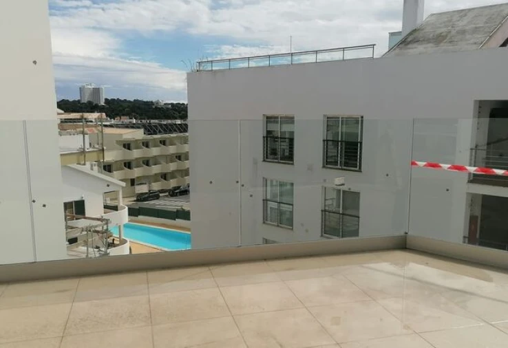 Apartamento T0 para Venda em Alvor Foto 12