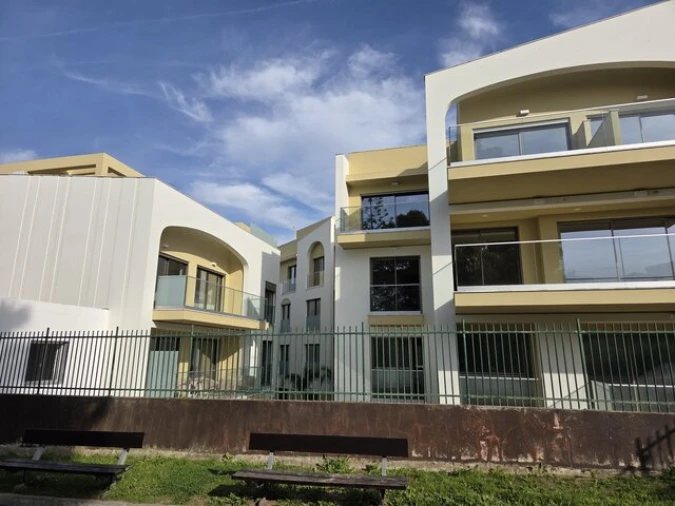 Apartamento T0 para Venda em Alvor Foto 18