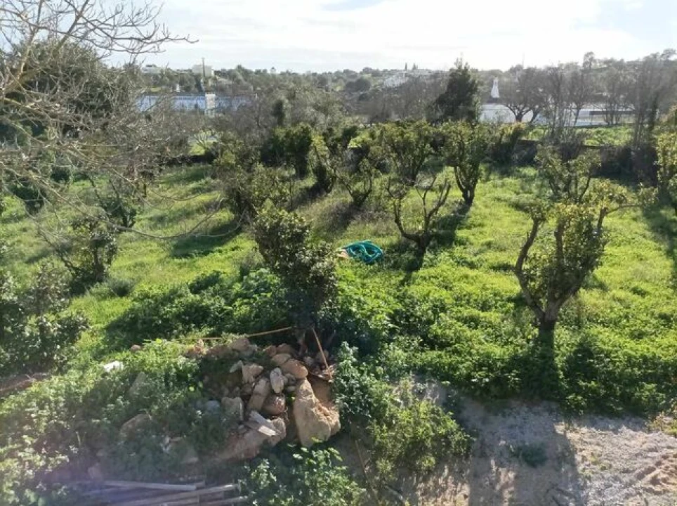 Moradia T0 para Venda em Boliqueime Foto 2