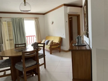 Apartamento T1 para Venda em Quarteira