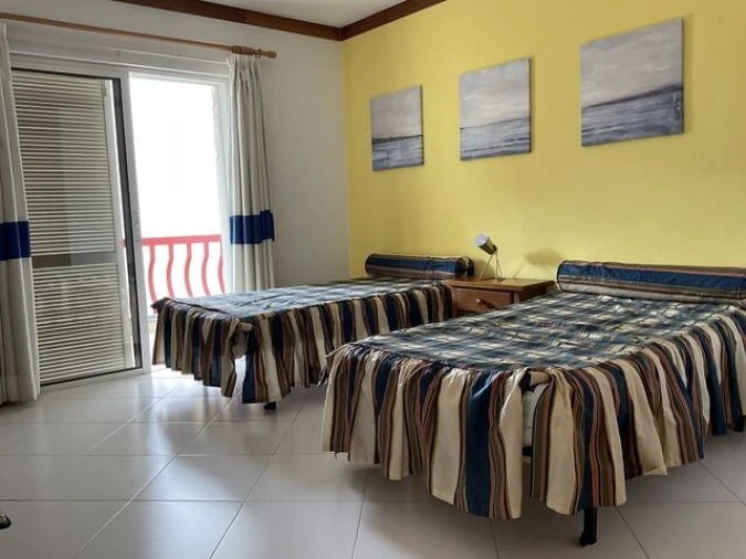 Apartamento T1 para Venda em Quarteira Foto 6