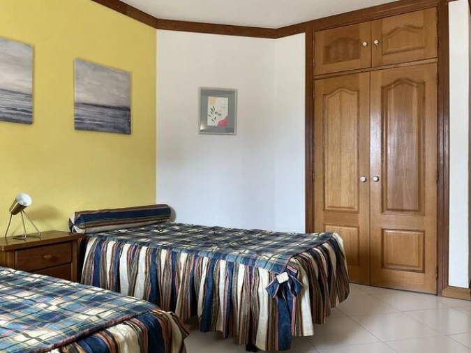 Apartamento T1 para Venda em Quarteira Foto 7