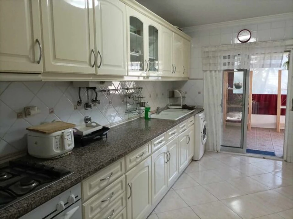Apartamento T2 para Venda em Albufeira e Olhos de Água Foto 1