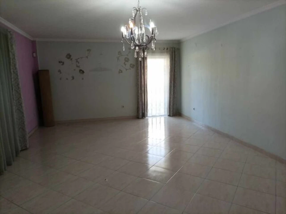 Apartamento T2 para Venda em Albufeira e Olhos de Água Foto 4