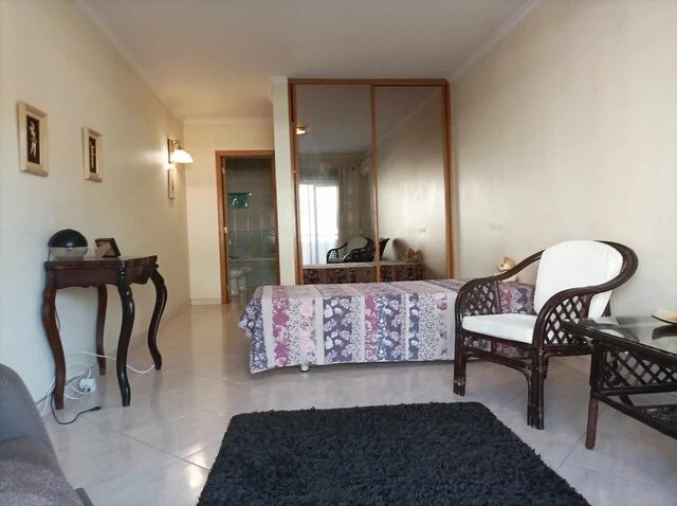Apartamento T2 para Venda em Albufeira e Olhos de Água Foto 2