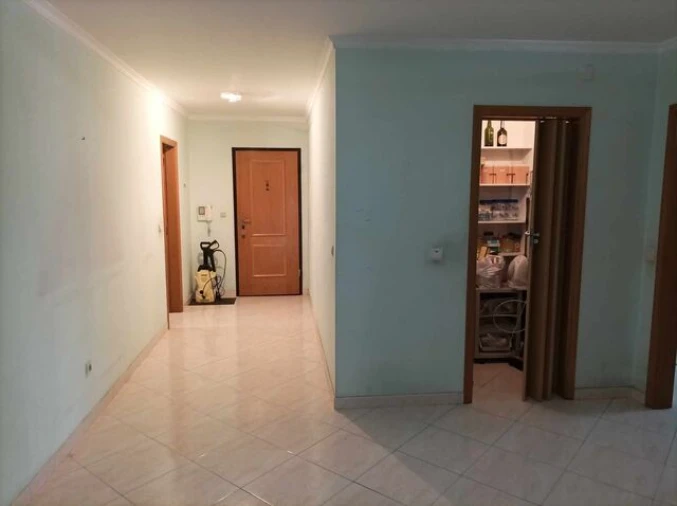 Apartamento T2 para Venda em Albufeira e Olhos de Água Foto 5