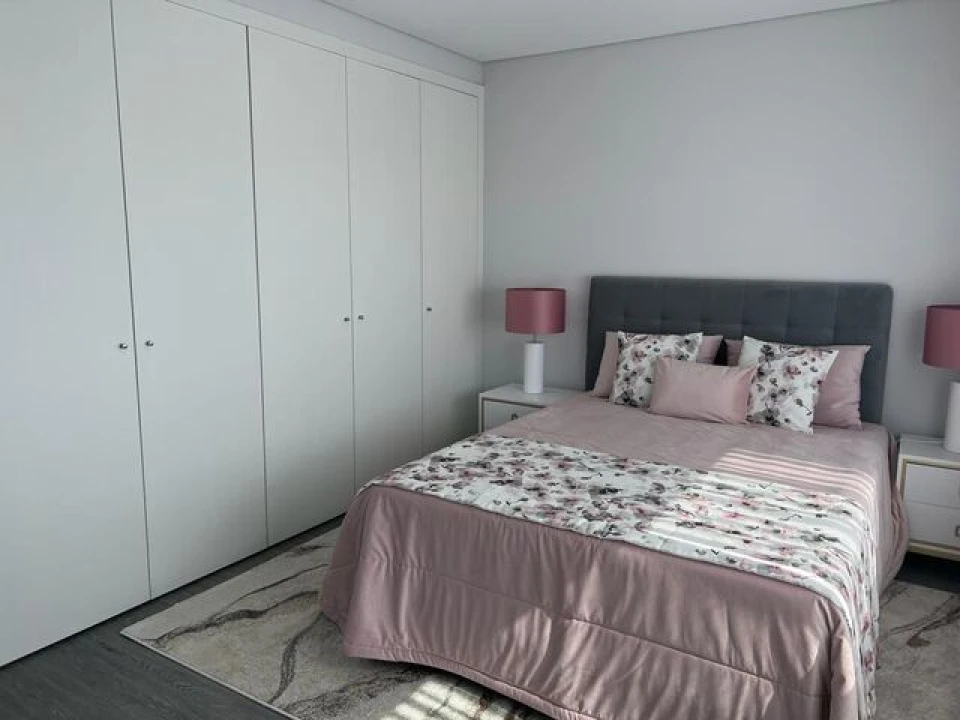 Apartamento T3 para Venda em Olhão Foto 5