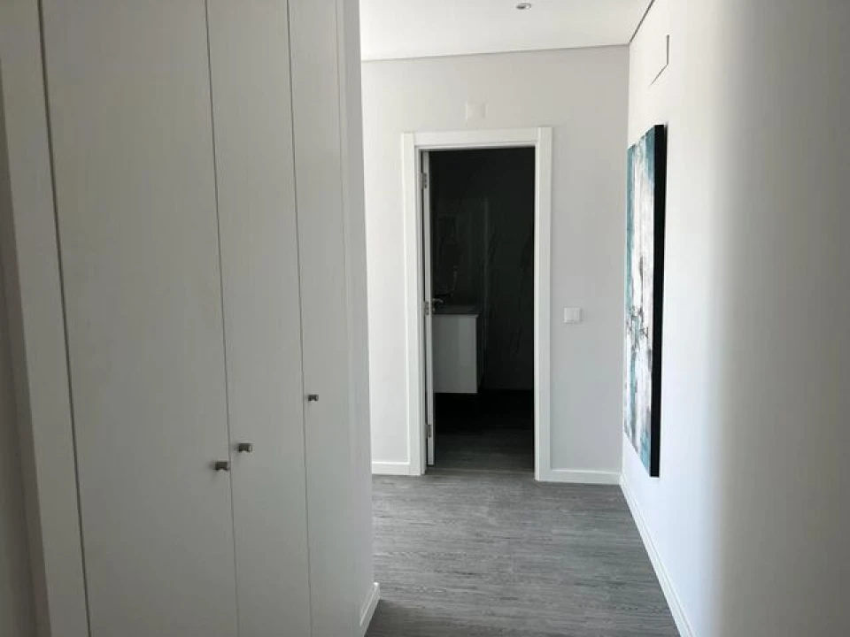 Apartamento T3 para Venda em Olhão Foto 9