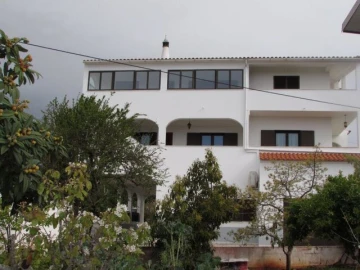 Moradia T0 para Venda em Quarteira