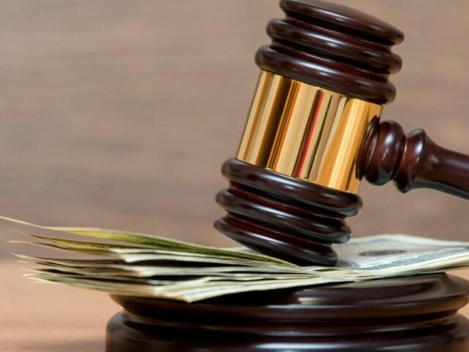 Apartamento T3 para Venda em Quelfes Foto 1